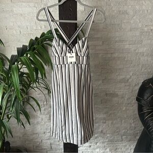 Moschino Jeans Stripe Mini Cotton Spandex White Black Dress Size 6 New with Tags